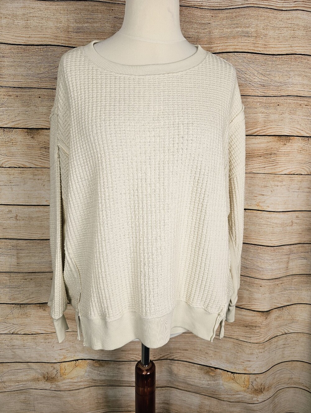 American Eagle NWT Seriously Lived In OVERSIZED Waffle Knit Sweatshirt Size XS